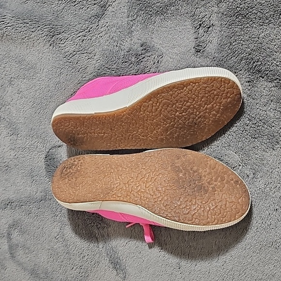 Superga Women's 2750 Cotu Classic Sneakers Pink Fuchsia Tennis Shoes Size 9.5 - Picture 2 of 7